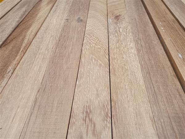 Grote foto 45x70mm 305cm iroko doe het zelf en verbouw hout en planken