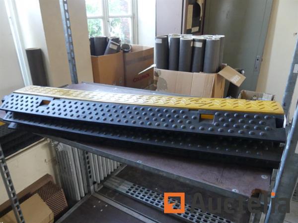 Grote foto 3 kabelbruggen doe het zelf en verbouw onderdelen en accessoires