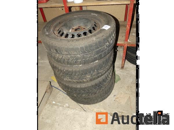 Grote foto 4 winterbanden op plaatstalen velgen voor audi a1 agrarisch wielen