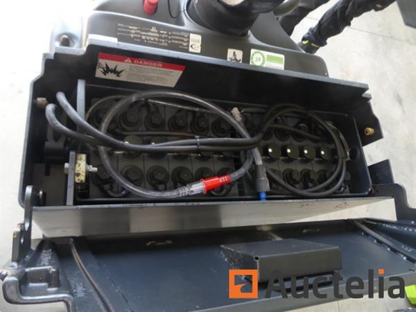 Grote foto crown wt3020 stand up pallettruck doe het zelf en verbouw hefwerktuigen