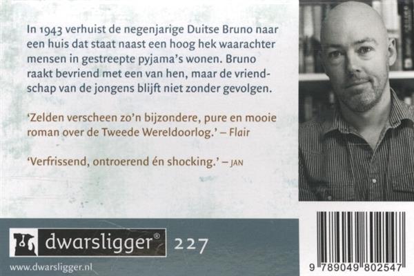 Grote foto de jongen in de gestreepte pyjama dwarsligger 227 boeken jeugd 13 jaar en ouder
