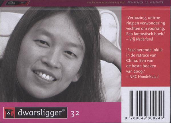 Grote foto fabrieksmeisjes dwarsligger 32 boeken overige boeken