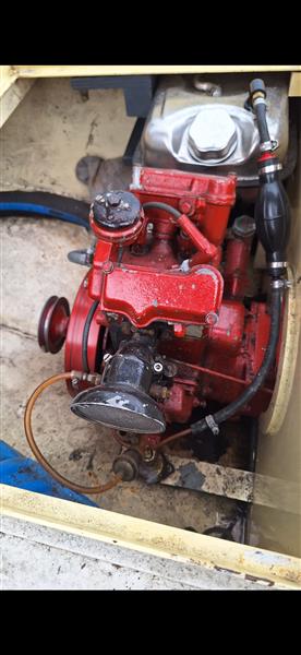 Grote foto binnenboordmotor type bernard moteurs 55 cr watersport en boten buiten en binnenboordmotoren