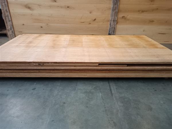 Grote foto 22mm okoume gem 110x244cm gebruikt doe het zelf en verbouw hout en planken