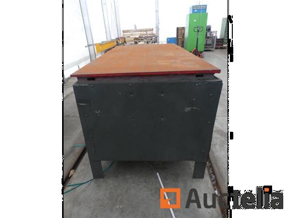 Grote foto werkbank 4 deuren met stalen rek ref 9760 016 tuin en terras overige tuin en terras