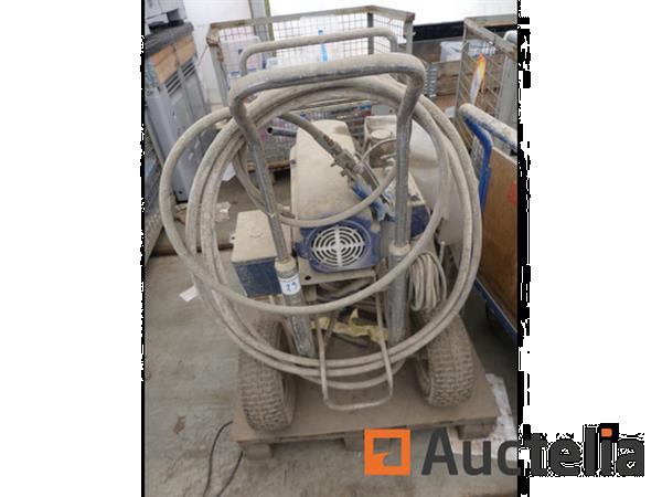 Grote foto graco mark 5 verfspuit agrarisch bosbouw