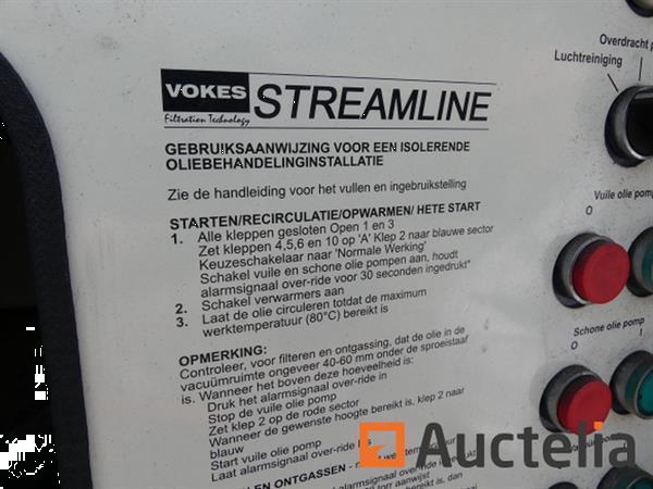 Grote foto aanhangwagen met vokes stroomlijnt het oliefiltratiesysteem agrarisch aanhangwagens