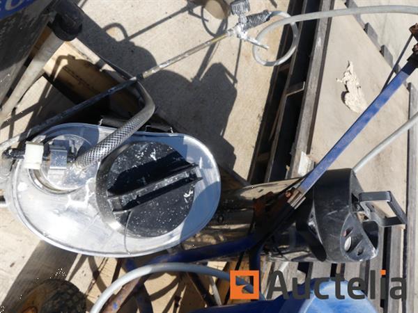 Grote foto 2 druksproeiers agrarisch onkruidbestrijding