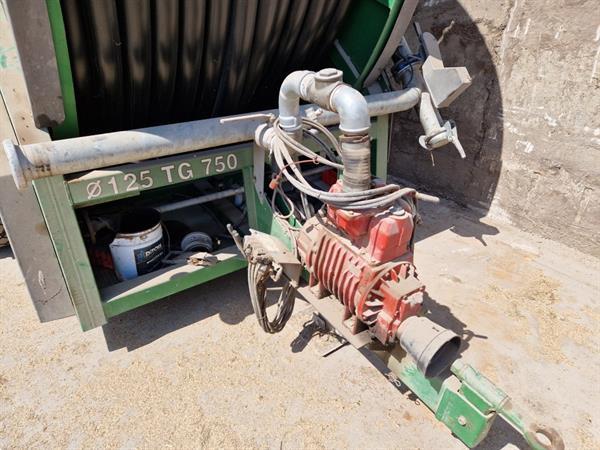 Grote foto irrimec mdt11 beregeningshaspel 750 meter 125 mm agrarisch beregeningapparatuur