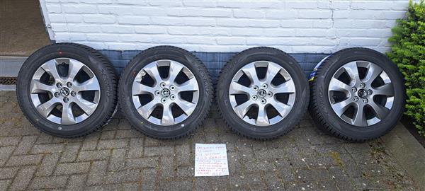 Grote foto opel combo life cargo all season banden 205 60r16 auto onderdelen banden en velgen