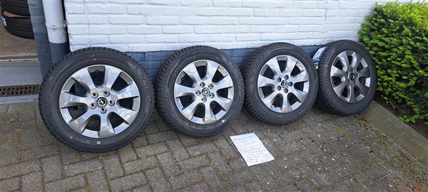 Grote foto opel combo life cargo all season banden 205 60r16 auto onderdelen banden en velgen