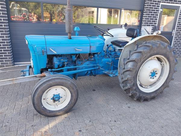 Grote foto fordson super dexta agrarisch tractoren