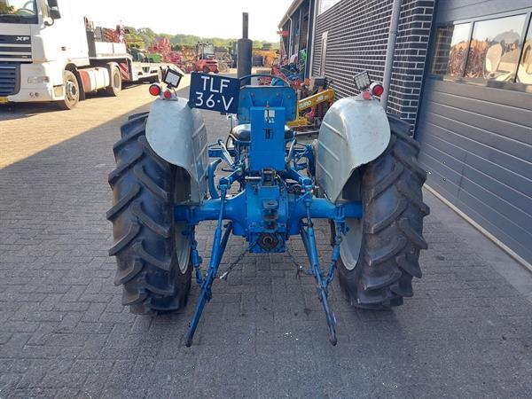 Grote foto fordson super dexta agrarisch tractoren