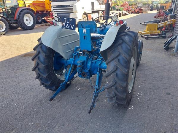 Grote foto fordson super dexta agrarisch tractoren