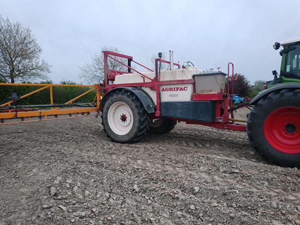 Grote foto agrifac gs3239 agrarisch onkruidbestrijding