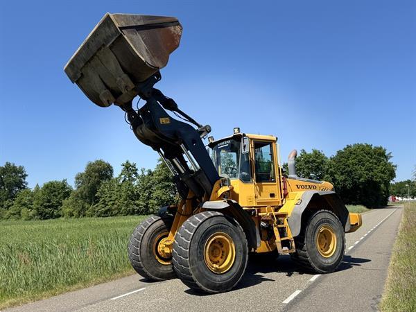 Grote foto volvo l110e shovel wheelloader 2005 9375 hours nice clean agrarisch shovels