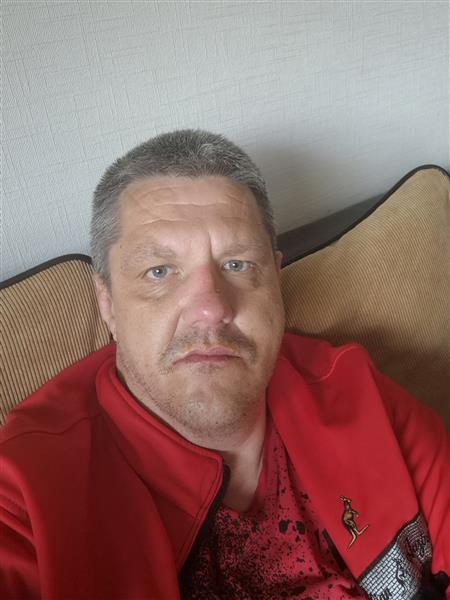 Grote foto amateur toyboy beschikbaar erotiek man zoekt vrouwelijke sekspartner