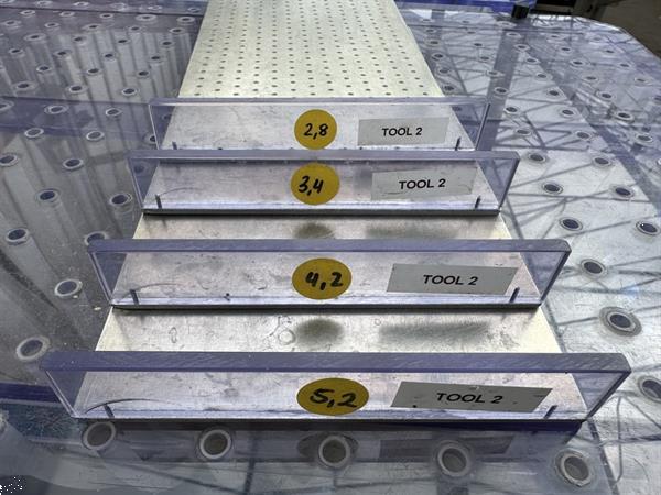 Grote foto lehners handzaaimachine voor trays met 285 cellen agrarisch tuinbouw