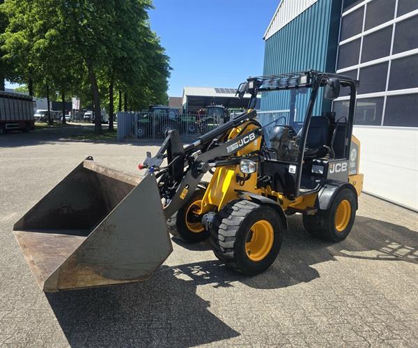 Grote foto jcb 403 plus agrarisch algemeen