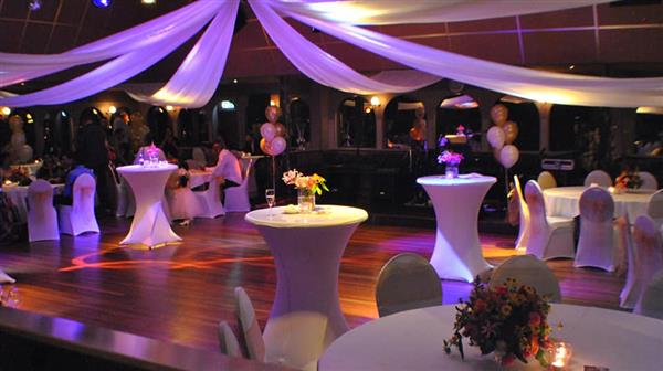 Grote foto host any occasion at oasis party events diensten en vakmensen verhuur zalen en feestlocaties