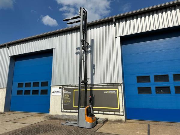 Grote foto vs 22199 elektrische triplex stapelaar still 5.466mm bj2018 doe het zelf en verbouw hefwerktuigen