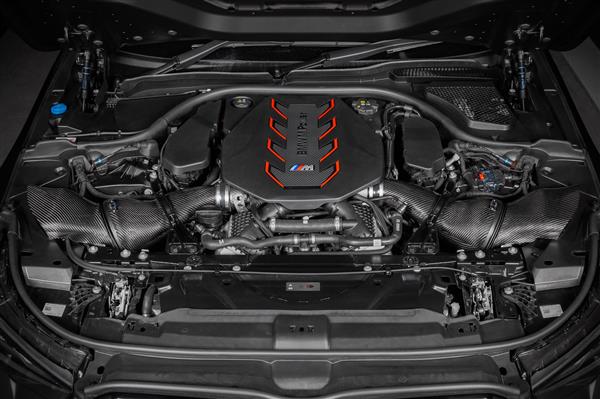 Grote foto dit betreft een bmw g90 g99 m5 carbon eventuri lucht inlaat intake systeem auto onderdelen tuning en styling