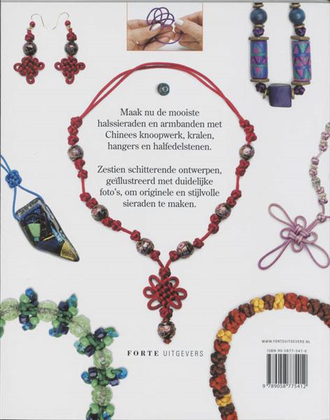 Grote foto stijlvolle sieraden met kralen en chinees knoopw boeken hobby en vrije tijd