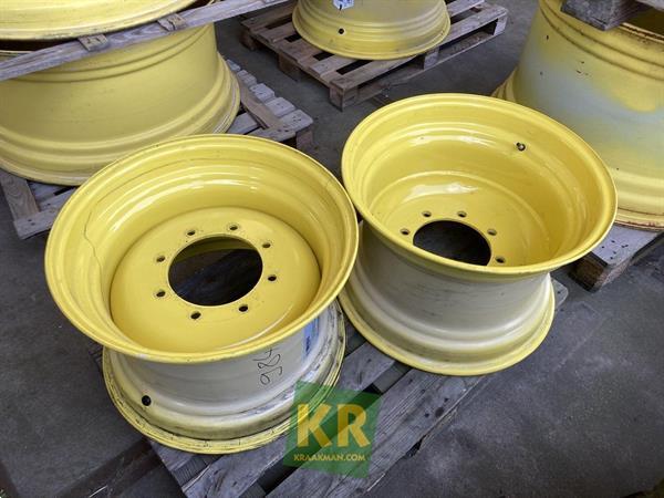 Grote foto john deere 16 x 24 velg 692573 agrarisch tuinbouw