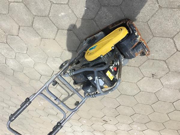 Grote foto gebruikte trilplaat atlas copco lf75 doe het zelf en verbouw overige doe het zelf en verbouw