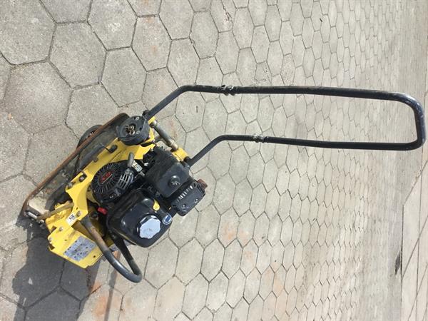 Grote foto gebruikte trilplaat bomag bvp 10 36 2021 zonder watertank doe het zelf en verbouw overige doe het zelf en verbouw