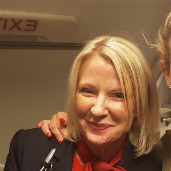 Grote foto jij relatie met een klein maar fijn vrouwtje contacten en berichten vrouw zoekt man