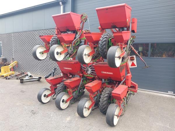 Grote foto vicon monoair maiszaaimachine 8 rijen agrarisch zaaimachines