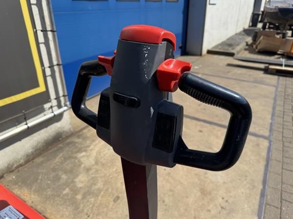 Grote foto vs 22194 elektrische stapelaar ep 3300mm nieuwstaat doe het zelf en verbouw hefwerktuigen