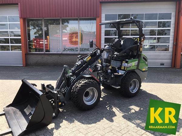 Grote foto giant g2200e 28277 agrarisch akkerbouw