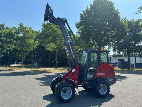 Grote foto pacam 4040t telescoop kniklader 46 pk 3ton 3.50 mt hefhoogte bak doe het zelf en verbouw kranen en graafmachines