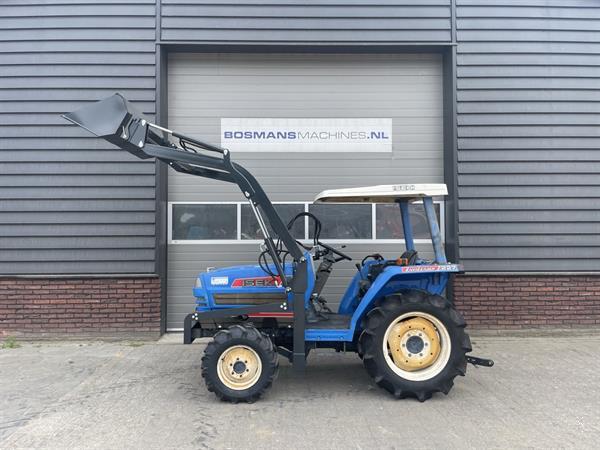Grote foto iseki ta227 4wd 25 pk minitractor met frontlader voorlader agrarisch tractoren