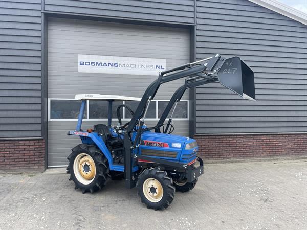 Grote foto iseki ta227 4wd 25 pk minitractor met frontlader voorlader agrarisch tractoren