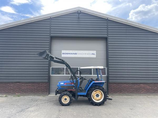 Grote foto iseki ta227 4wd 25 pk minitractor met frontlader voorlader agrarisch tractoren