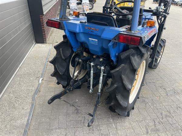 Grote foto iseki ta227 4wd 25 pk minitractor met frontlader voorlader agrarisch tractoren
