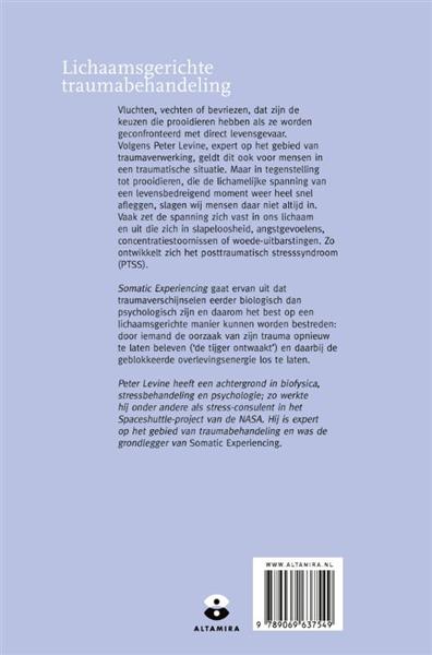Grote foto de tijger ontwaakt boeken gezondheid en voeding
