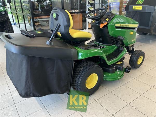 Grote foto john deere x350r 692563 tuin en terras zitmaaiers