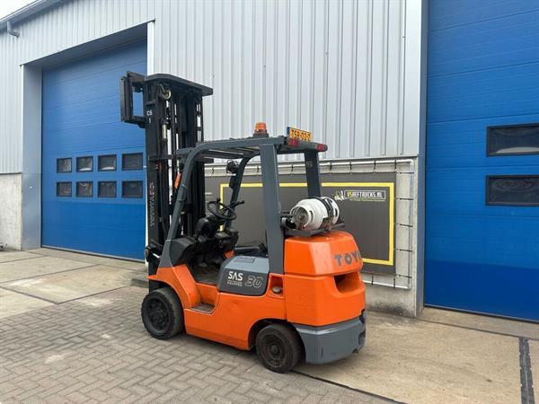 Grote foto vs 22045 triplex lpg heftruck toyota sidehift freelift bj2001 agrarisch heftrucks