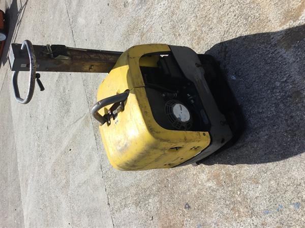 Grote foto gebruikte trilplaat atlas copco lg300 doe het zelf en verbouw overige doe het zelf en verbouw