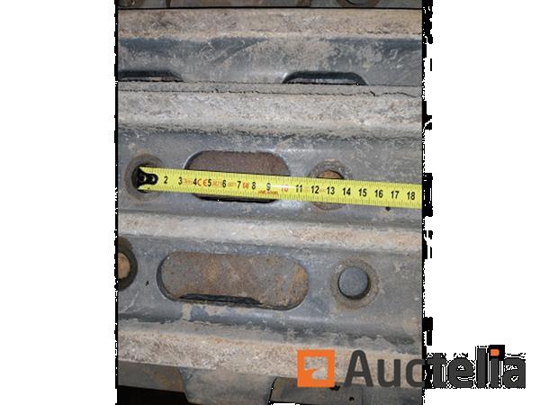 Grote foto rupsondersteltegels voor hydraulische graafmachines van liebherr doe het zelf en verbouw onderdelen en accessoires