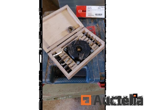 Grote foto lot frezen doe het zelf en verbouw ijzerwaren en bevestigingsmiddelen