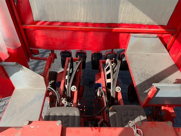 Grote foto elco beddenplantmachine 4 rijen met schijven agrarisch zaaimachines