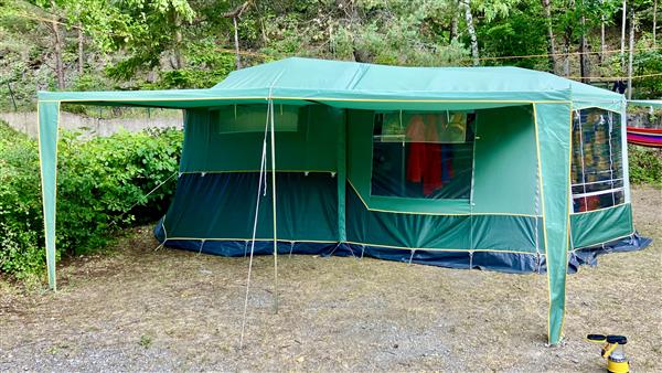 Grote foto gerjak tago dessert vouwwagen caravans en kamperen vouwwagens