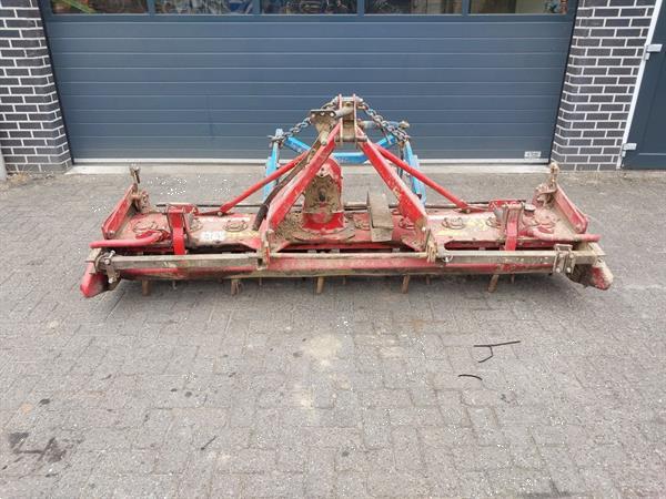 Grote foto lely 250 20 rotorkopeg 250 cm breed agrarisch akkerbouw