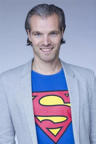 Grote foto how to become a marketing superhero boeken overige boeken