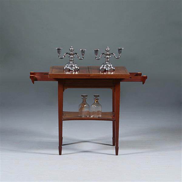 Grote foto zeer strakke side table of wandtafel met inklapbare zijbladen ca 1900 messing ingelegd no.283050 antiek en kunst stoelen en banken